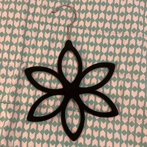 2/$7 Scarf Organizer